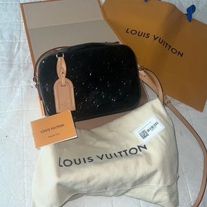 LOUIS VUITTON SANTA MONICA MONOGRAM VERNIS